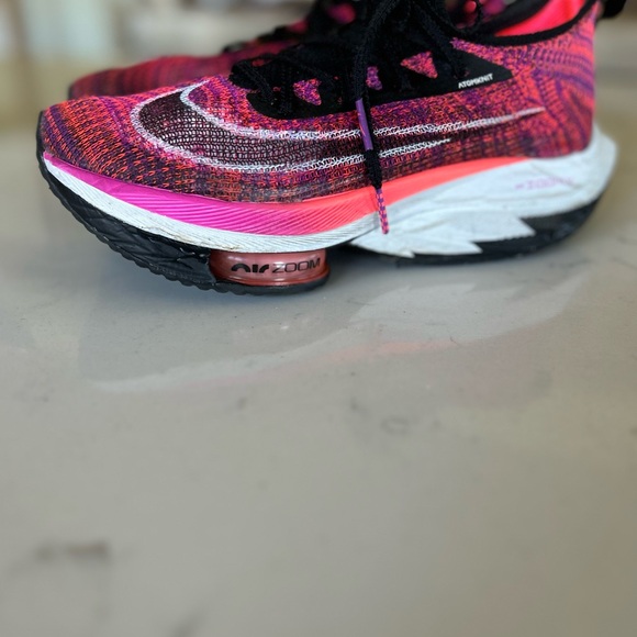 Alphaflys 8.5 great condition - Picture 2 of 8